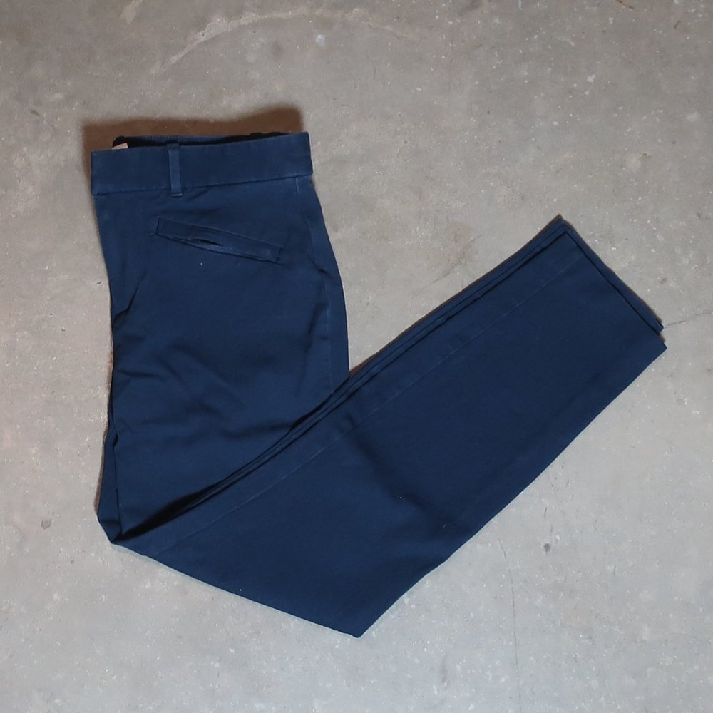 Gap. Women's 6 Regular. Casual Pants. Navy.